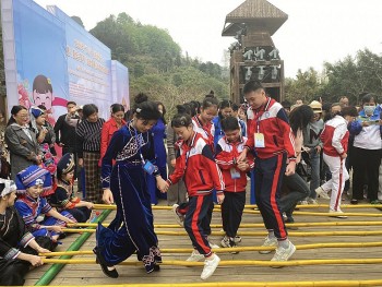 tinh cao bang thanh pho sung ta trung quoc giao luu huu nghi