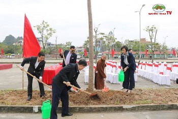 Trồng cây vun đắp tình hữu nghị Việt Nam - Ấn Độ