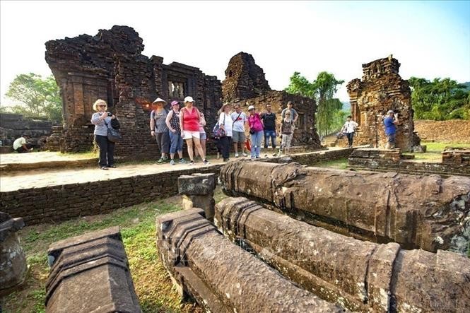 Di sản Văn hóa Thế giới Mỹ Sơn thu hút khách quốc tế