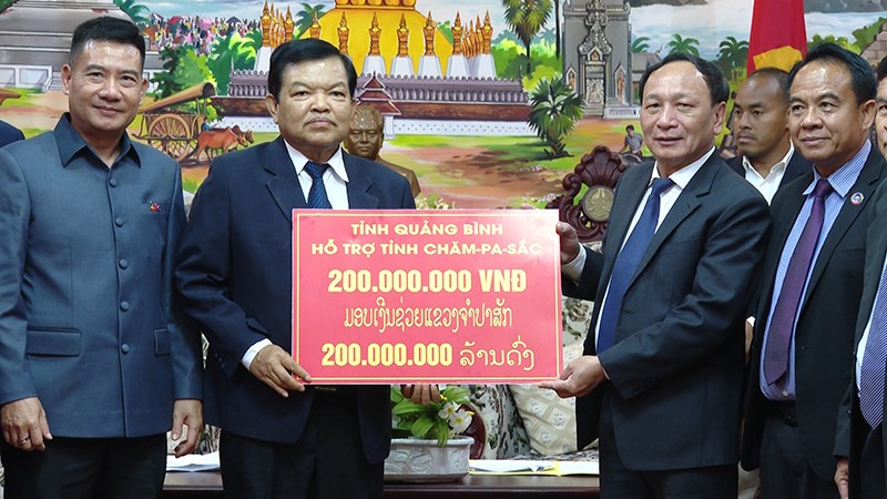 Quảng Bình, Đồng Nai thăm, chúc Tết tỉnh Chăm-pa-sắc và Kampong Thom