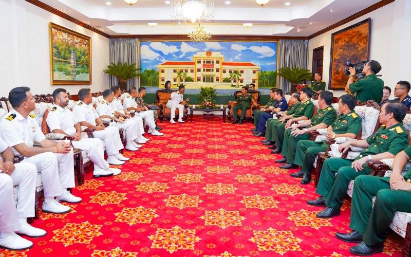 Lực lượng Bảo vệ bờ biển Ấn Độ thăm hữu nghị Việt Nam