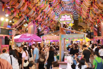 Lễ hội Songkran tại EM DISTRICT ở Bangkok (Thái Lan) sẽ thu hút mạnh khách du lịch quốc tế