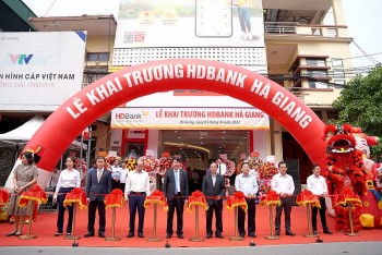 hdbank dat chi nhanh dau tien tai cua ngo phia bac cua to quoc