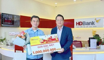 ty phu xu rung ngap man phan khoi nhan thuong lon tai hdbank