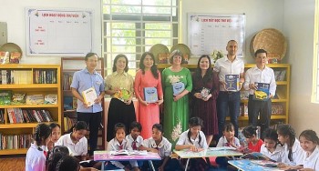 Khánh thành thư viện cho trường học vùng cao tại Quảng Trị