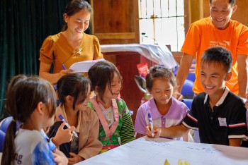World Vision và ADH hỗ trợ đồng bào dân tộc thiểu số tỉnh Điện Biên chống chịu rủi ro thiên tai