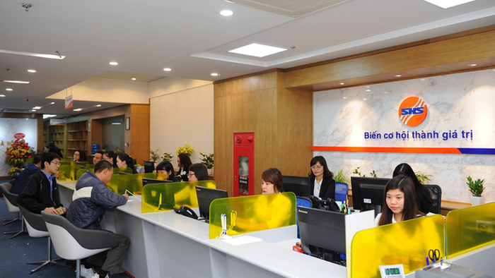 shs quyet liet voi ke hoach tang von len hon 17 nghin ty dau an cua con trai bau hien them dam net