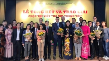 phat dong tham gia cuoc thi viet ha noi trong toi