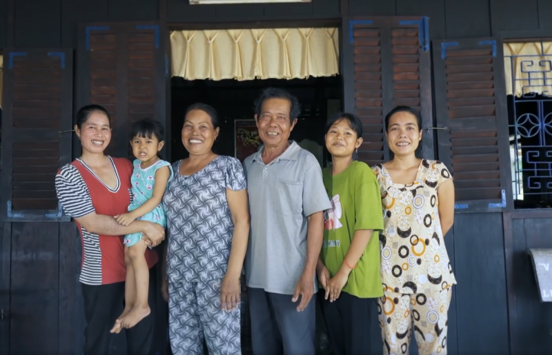 unicef ho tro nguoi dan soc trang co nuoc sach bang nang luong mat troi