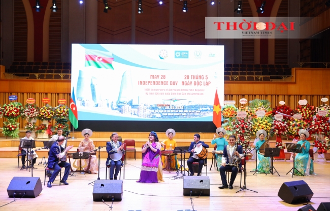 Hoà nhạc kỷ niệm 106 năm Quốc khánh Azerbaijan: Âm nhạc kết nối tình dân hai nước