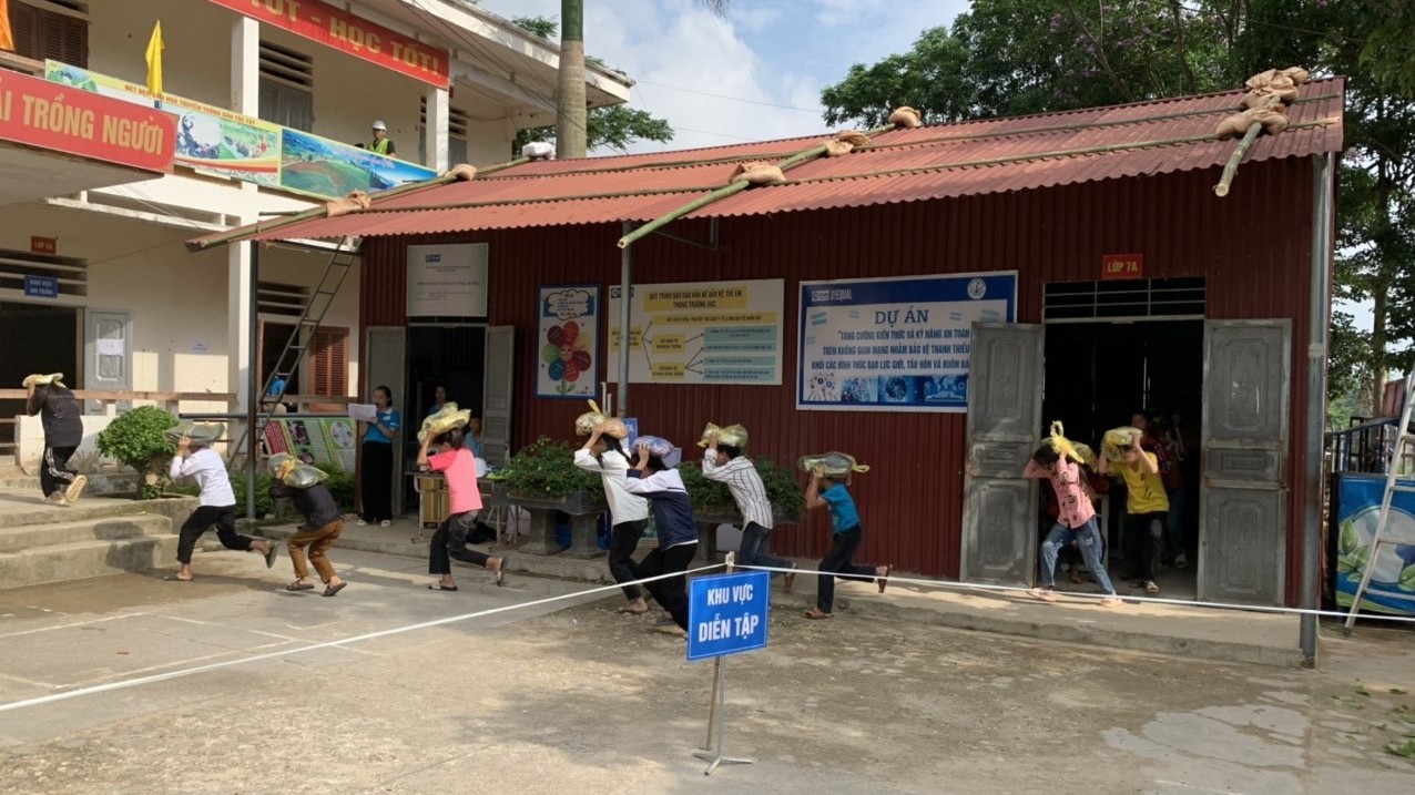 Plan International Việt Nam hỗ trợ trường học ở Hà Giang nâng cao năng lực ứng phó thiên tai