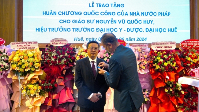 Ghi nhận đóng góp của Giáo sư Nguyễn Vũ Quốc Huy với cộng đồng Pháp ngữ và Pháp ngữ y khoa tại Thừa Thiên - Huế
