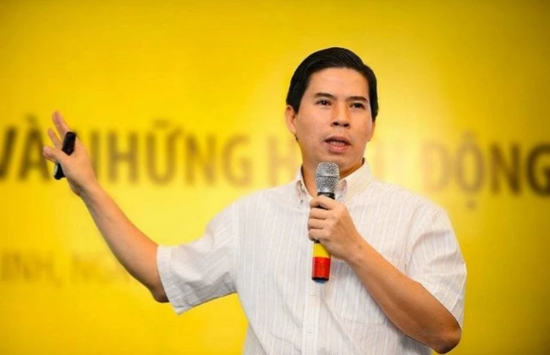 chu tich the gioi di dong thu ve hon 125 ty dong tu ban co phieu mwg
