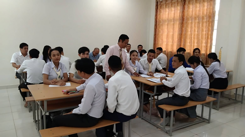 Tuyển chọn giáo viên, giảng viên Việt Nam đi dạy tiếng Việt tại Lào