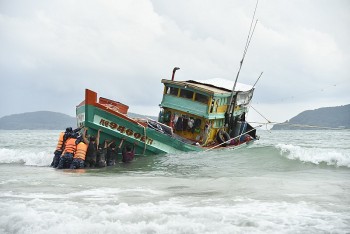 vung 5 hai quan lam tot nhiem vu cuu ho cuu nan giam thieu thiet hai tinh mang tai san cua nha nuoc va nhan dan