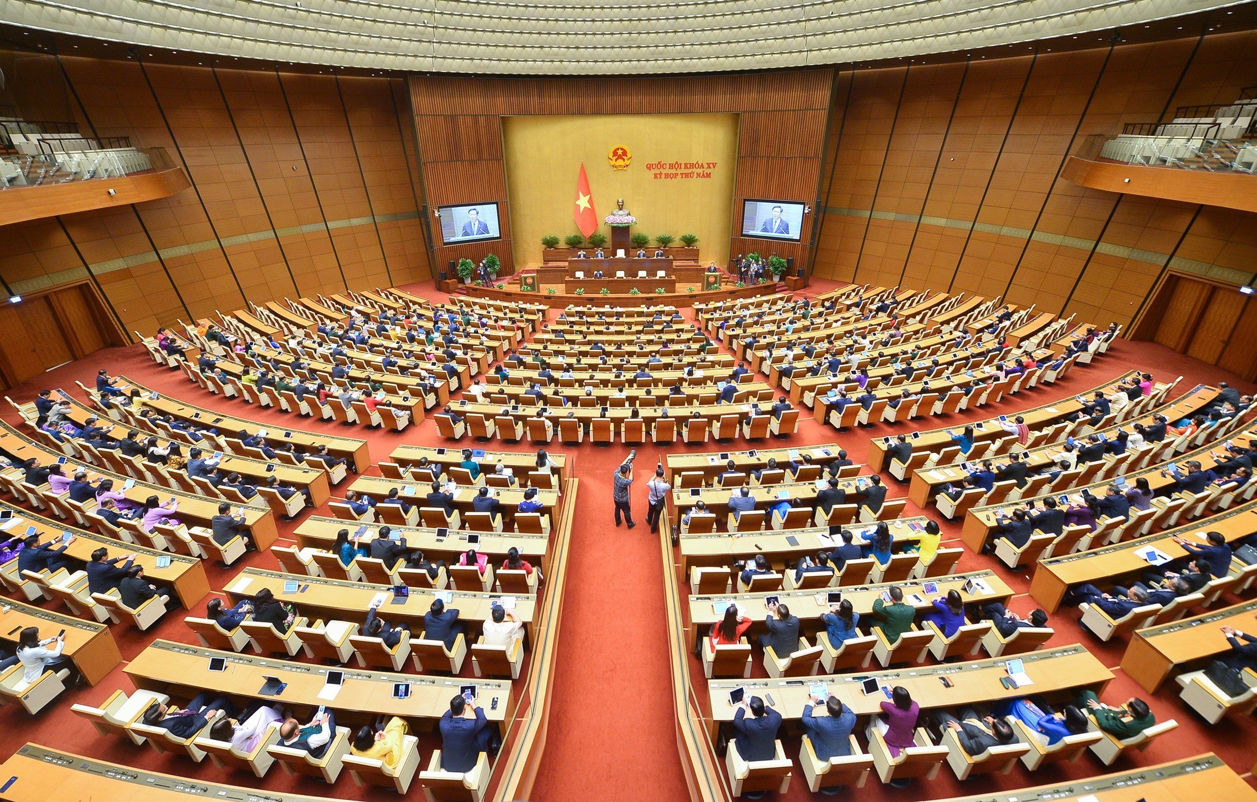 Hôm nay, Quốc hội thông qua Luật Bảo hiểm xã hội (sửa đổi), Nghị quyết kỳ họp