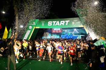 Vận động viên người Kenya phá kỷ lục tại Giải Marathon quốc tế Hậu Giang 2024