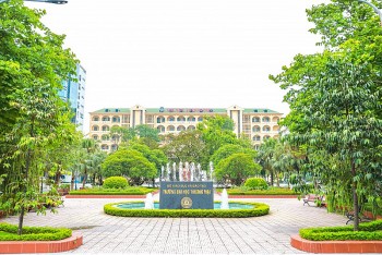 Điểm sàn xét tuyển Đại học Thương mại 2024