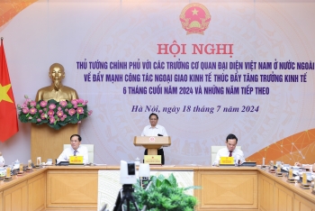 Thủ tướng: Ngoại giao kinh tế cần phát huy và tận dụng mọi cơ hội phát triển đất nước