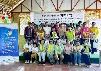can tho dong hanh cung co dau viet nam ket hon voi nguoi nuoc ngoai