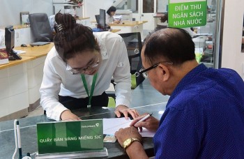 vietcombank chi ban vang mieng sjc cho khach hang co tai khoan tai ngan hang