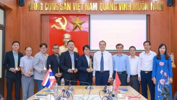 hoi nha bao tinh vinh phuc trao doi kinh nghiem tac nghiep voi dong nghiep thai lan