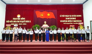 to chuc legacy charities inc hoa ky tai tro hoc bong cho hoc sinh sinh vien hoan canh kho khan tai can tho