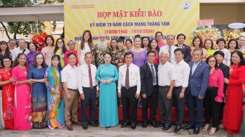 kieu bao tai thanh pho ho chi minh hop mat dip quoc khanh 29