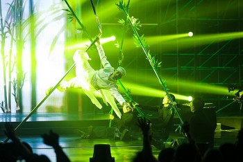 loi bai hat lyrics thuan nuoc day thuyen st son thach