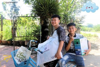 hon 2100 suat qua duoc gni trao tang cho tre em tai thanh hoa