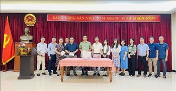 cac to chuc cong dong nguoi viet o nuoc ngoai tiep tuc ung ho nguoi dan bi anh huong boi yagi