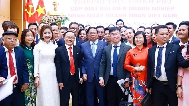 "Doanh nghiệp, doanh nhân thực hiện 5 tiên phong phát triển cùng đất nước"