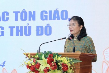 gap mat dai bieu nhan si tri thuc chuc sac ton giao van nghe si ha noi