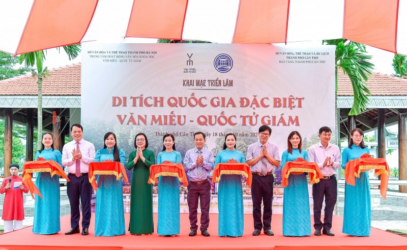 Triển lãm “Di tích Quốc gia đặc biệt Văn Miếu - Quốc Tử Giám” tại TP Cần Thơ