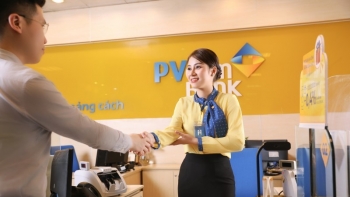 chuyen dong tai co cau tai pvcombank