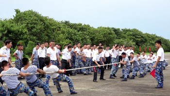 chuoi hoat dong chao mung ky niem 49 nam ngay thanh lap vung 4 hai quan