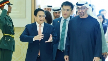 uae tro thanh doi tac toan dien dau tien cua viet nam tai trung dong