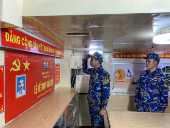 vung 3 hai quan chu trong cong tac phat trien dang vien moi