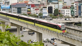 tam dung van hanh tuyen duong sat do thi nhon ga ha noi trong sang 911