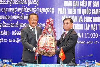 kien giang vun dap tinh huu nghi voi cac tinh giap bien nuoc ban campuchia