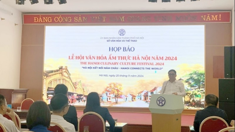 gioi thieu robot pho tai le hoi van hoa am thuc ha noi