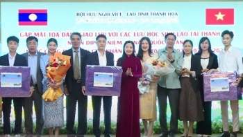 luu hoc sinh lao tai thanh hoa nhip cau ket noi tinh huu nghi viet lao