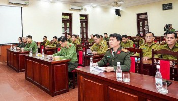 Bồi dưỡng kiến thức trong lĩnh vực phi chính phủ nước ngoài cho cán bộ công an nước bạn Lào