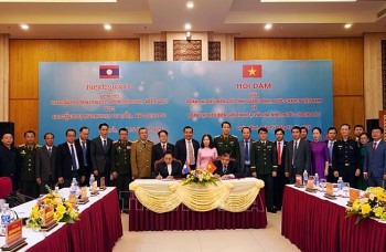 quang binh savannakhet tiep tuc hop tac bao ve bien gioi