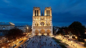 Nhà thờ Đức Bà Paris mở cửa trở lại sau 5 năm phục dựng
