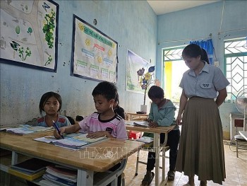 cuoc song moi cua nhung cu dan lao nhap quoc tich viet nam