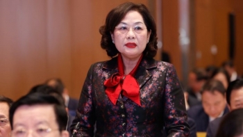 chuan bi chuyen giao bat buoc 2 ngan hang yeu kem con lai