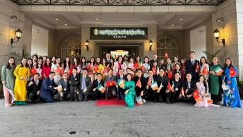 cong nhan to chuc hoi sinh vien viet nam tai ireland