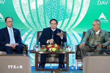 thu tuong pham minh chinh tuong lai the gioi thuoc ve the he tre