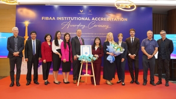 truong dai hoc do ty phu pham nhat vuong sang lap dat 100 tieu chi kiem dinh quoc te fibaa